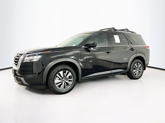 2023 Nissan Pathfinder SV