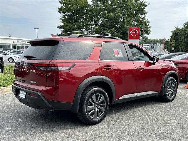 2023 Nissan Pathfinder SV