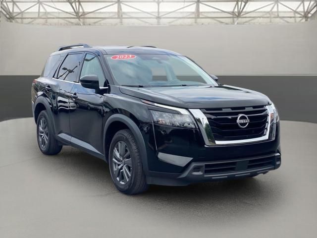 2023 Nissan Pathfinder SV