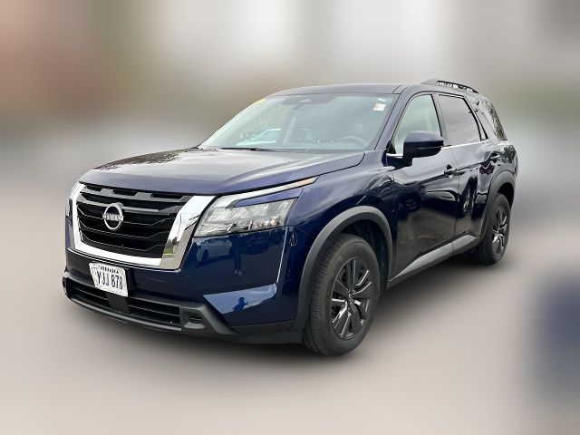 2023 Nissan Pathfinder SV