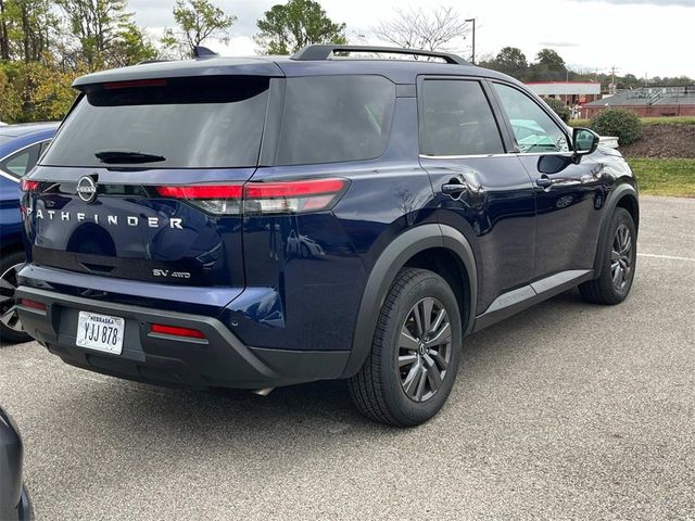 2023 Nissan Pathfinder SV