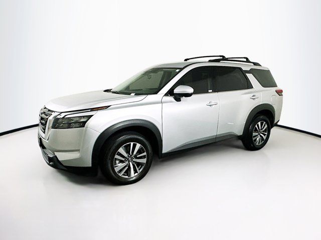 2023 Nissan Pathfinder SV