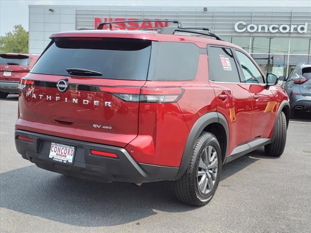 2023 Nissan Pathfinder SV