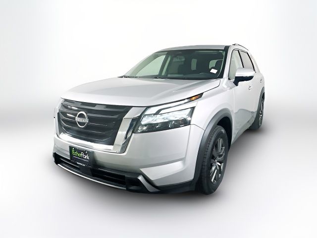 2023 Nissan Pathfinder SV