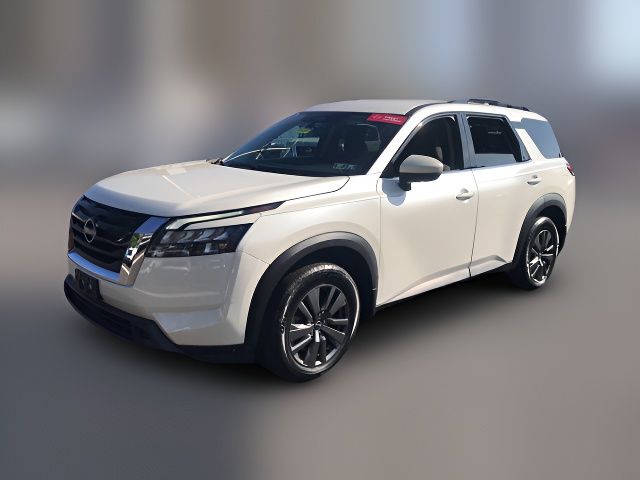 2023 Nissan Pathfinder SV