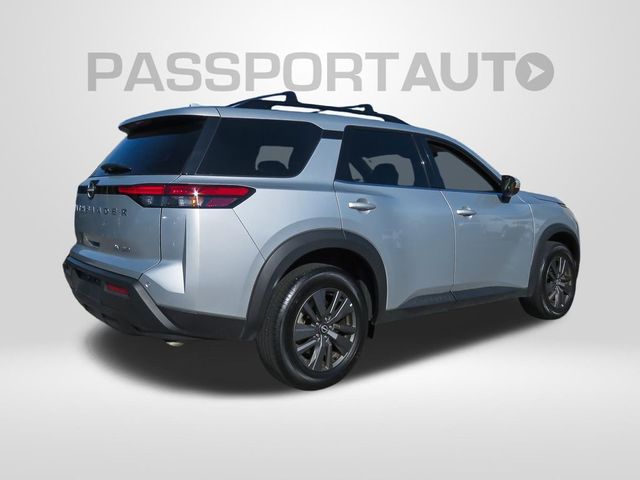 2023 Nissan Pathfinder SV