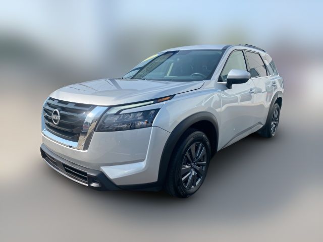 2023 Nissan Pathfinder SV