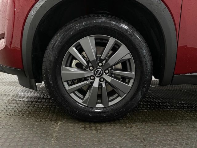 2023 Nissan Pathfinder SV