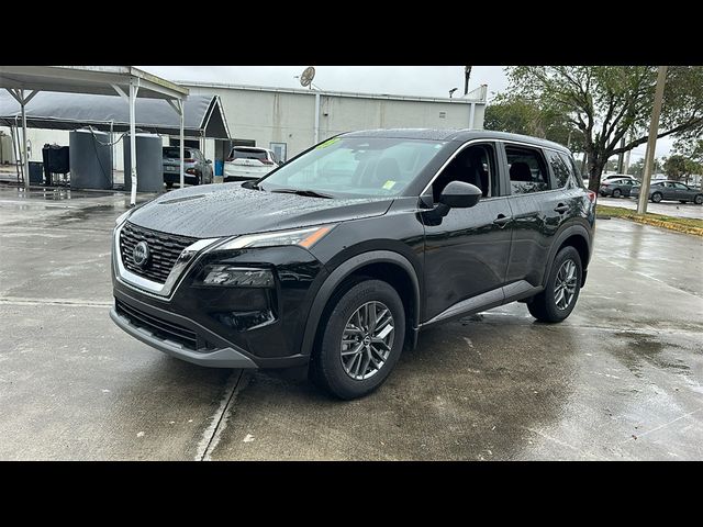 2023 Nissan Rogue S