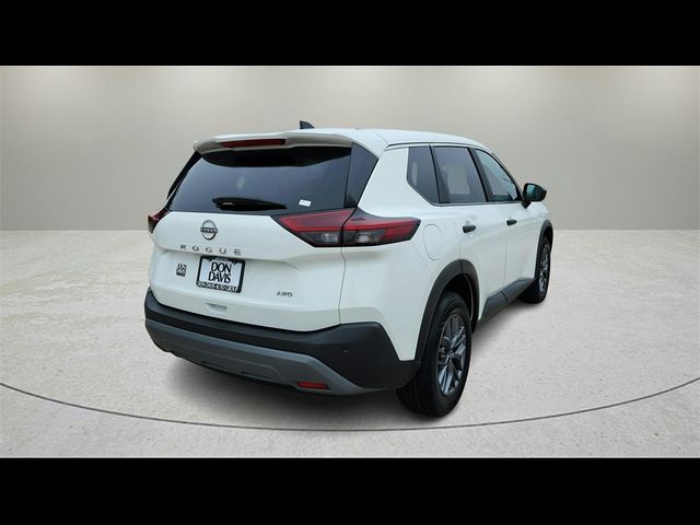 2023 Nissan Rogue S