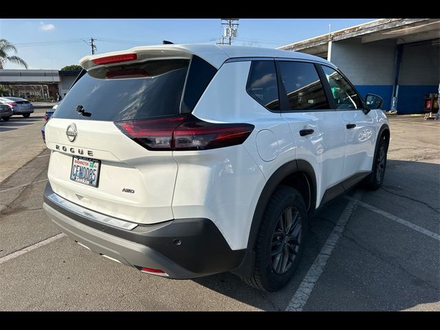 2023 Nissan Rogue S