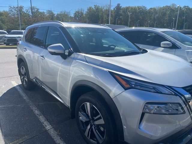 2023 Nissan Rogue SL