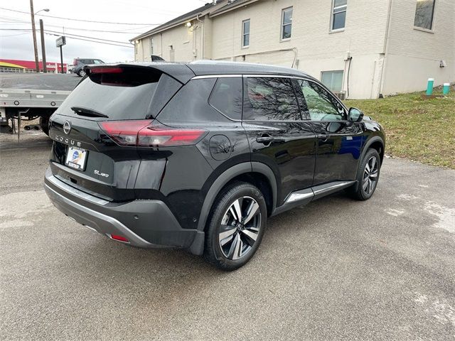 2023 Nissan Rogue SL