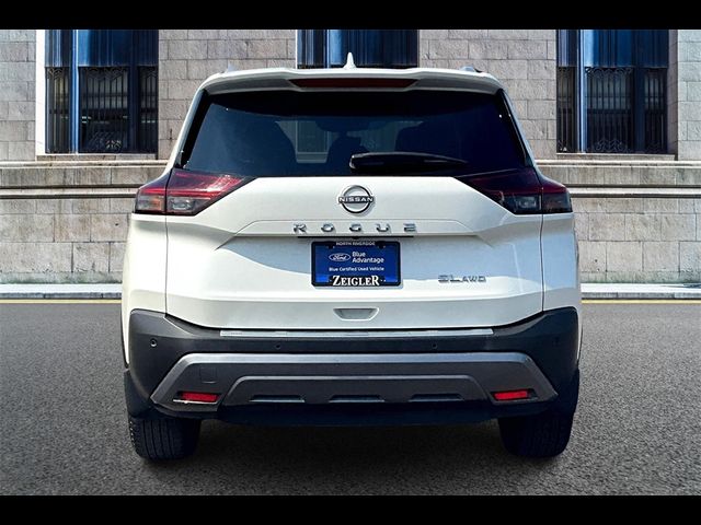 2023 Nissan Rogue SL