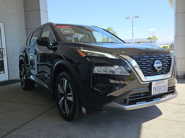 2023 Nissan Rogue SL