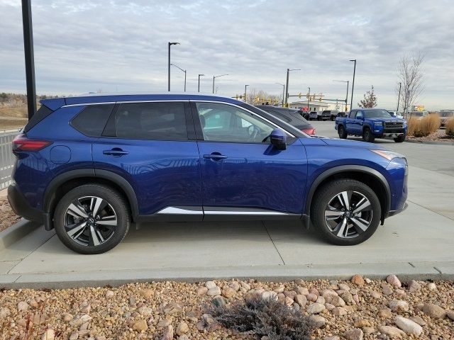 2023 Nissan Rogue SL