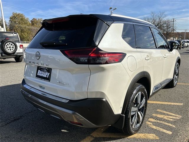 2023 Nissan Rogue SL