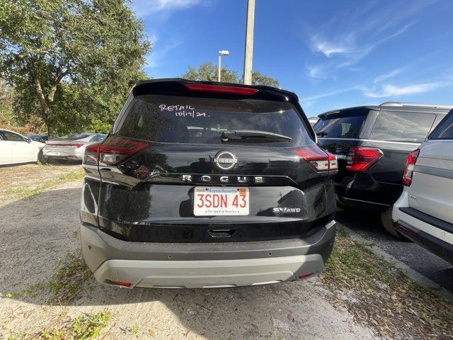 2023 Nissan Rogue SV