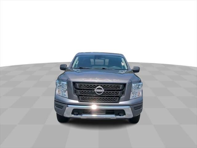 2023 Nissan Titan SV