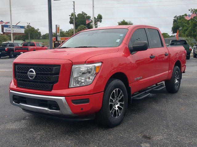 2023 Nissan Titan SV