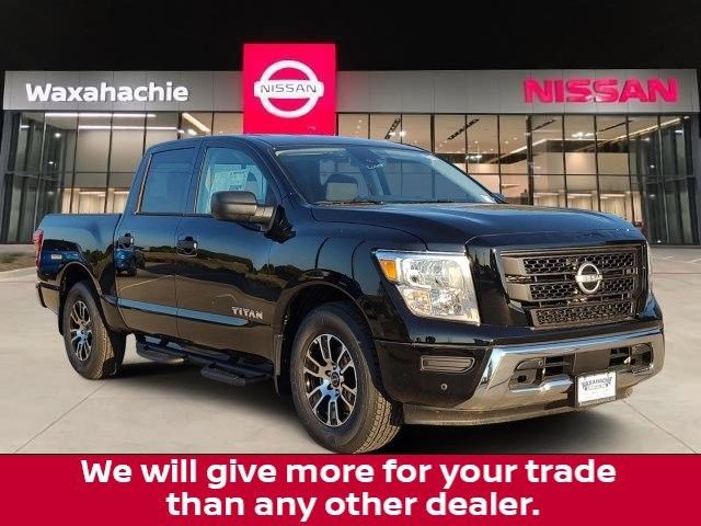 2023 Nissan Titan SV