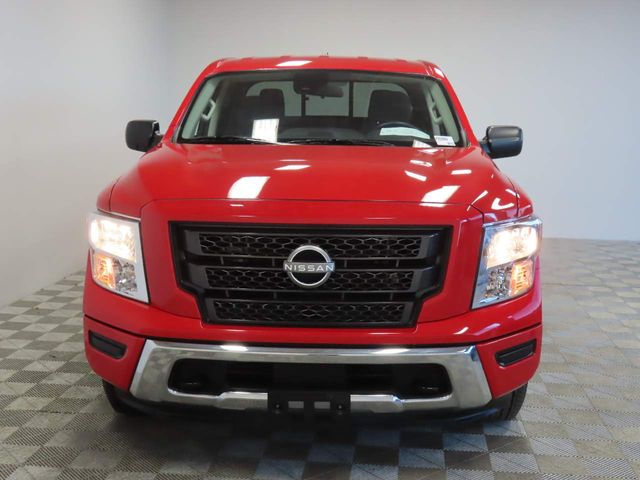 2023 Nissan Titan SV