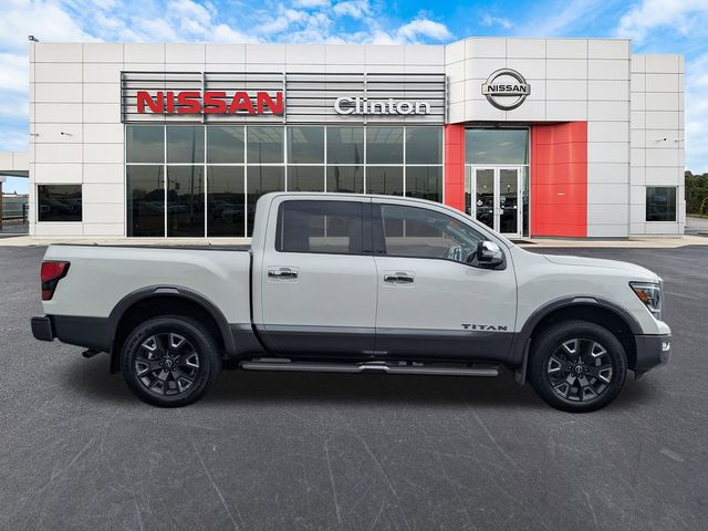 2023 Nissan Titan Platinum Reserve