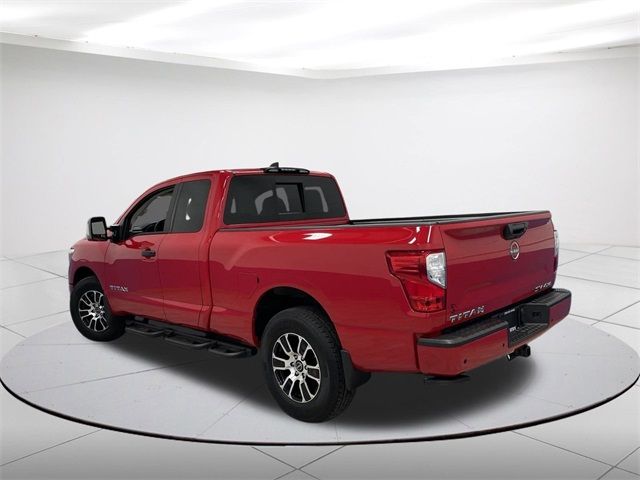 2023 Nissan Titan SV