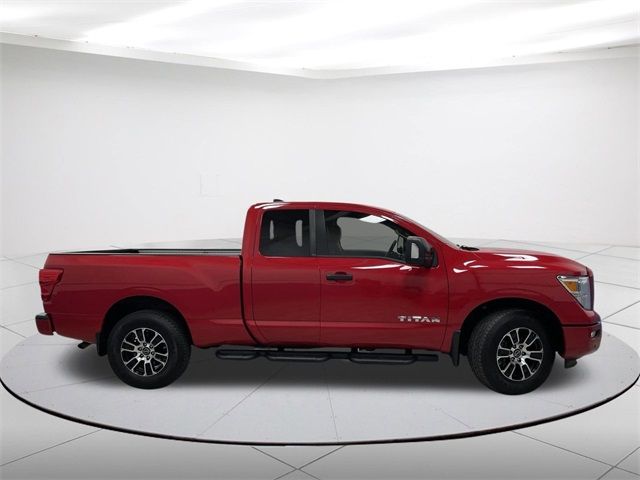 2023 Nissan Titan SV