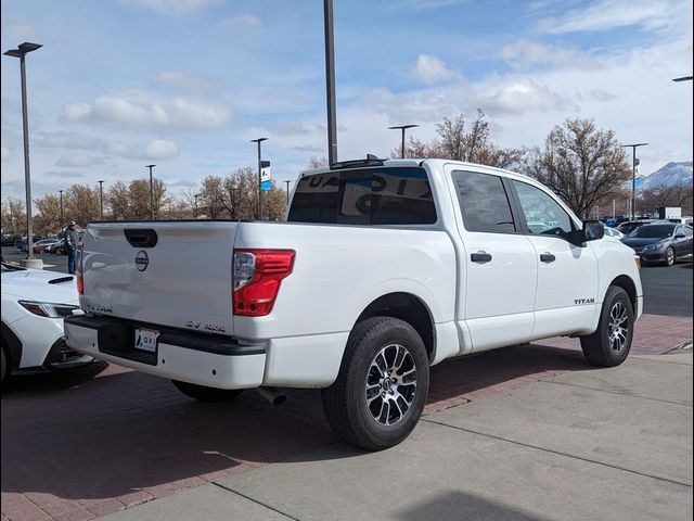 2023 Nissan Titan SV