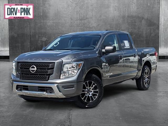 2023 Nissan Titan SV