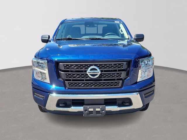 2023 Nissan Titan SV