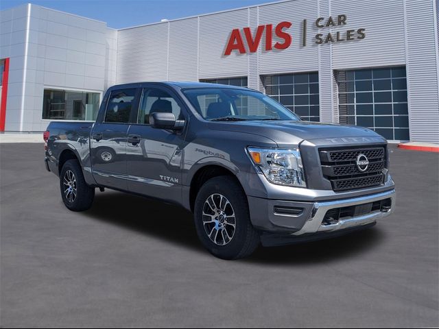 2023 Nissan Titan SV