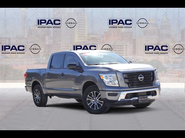 2023 Nissan Titan SV