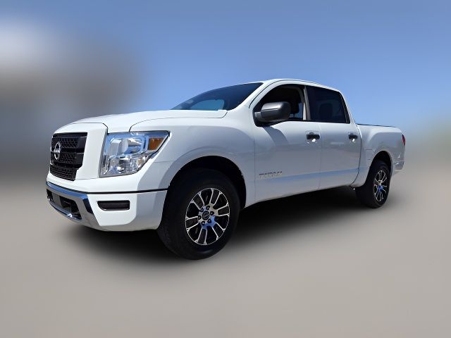 2023 Nissan Titan SV