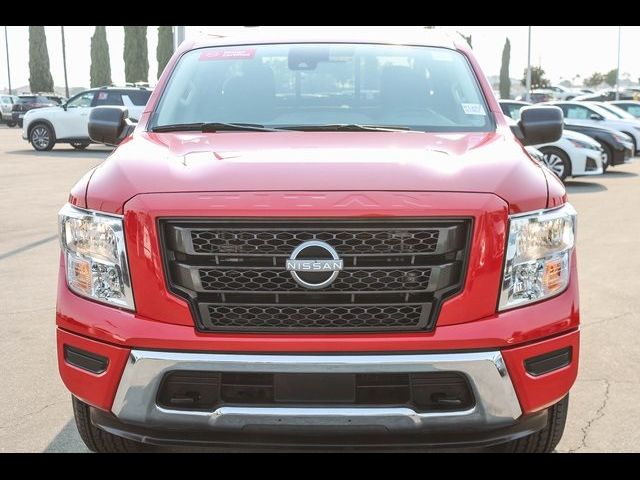 2023 Nissan Titan SV