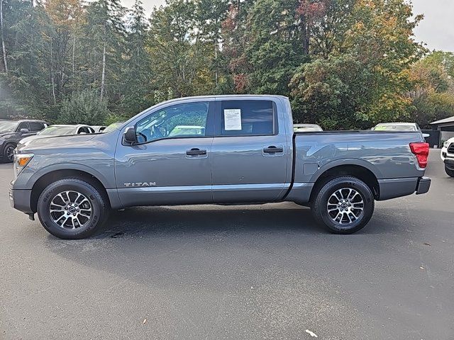 2023 Nissan Titan SV