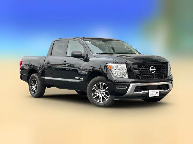 2023 Nissan Titan SV