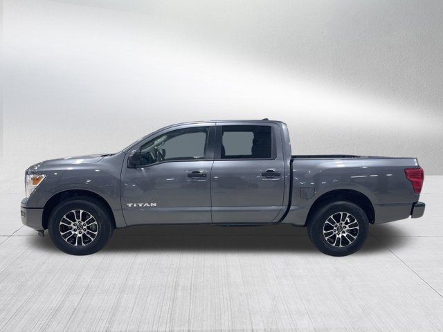 2023 Nissan Titan SV