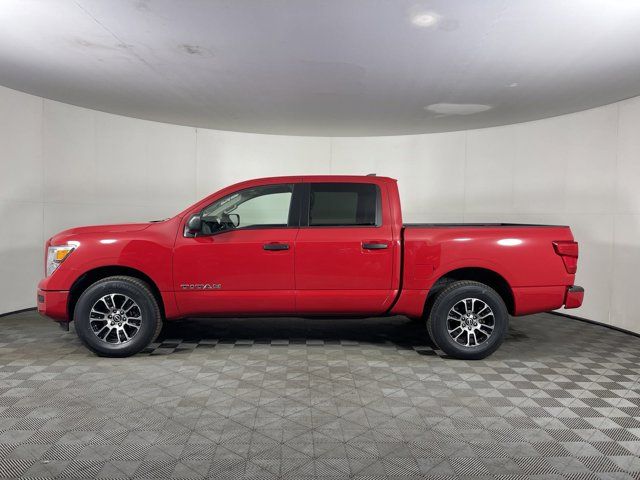 2023 Nissan Titan SV