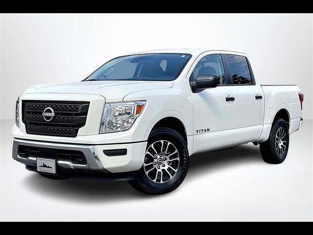 2023 Nissan Titan SV