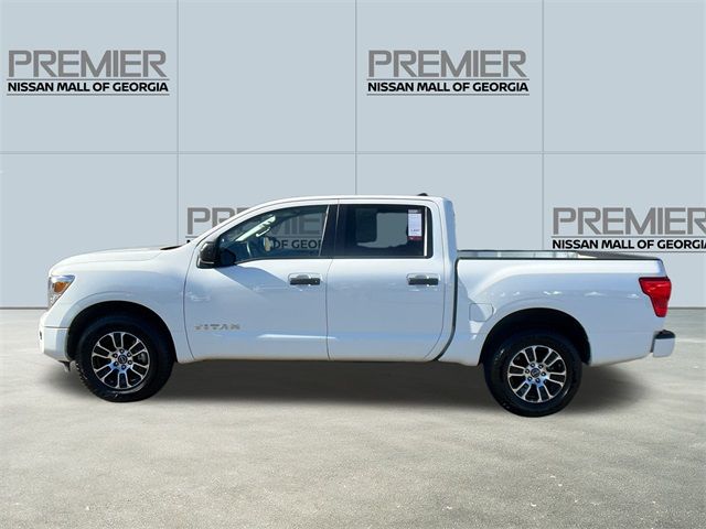 2023 Nissan Titan SV