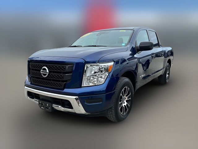 2023 Nissan Titan SV