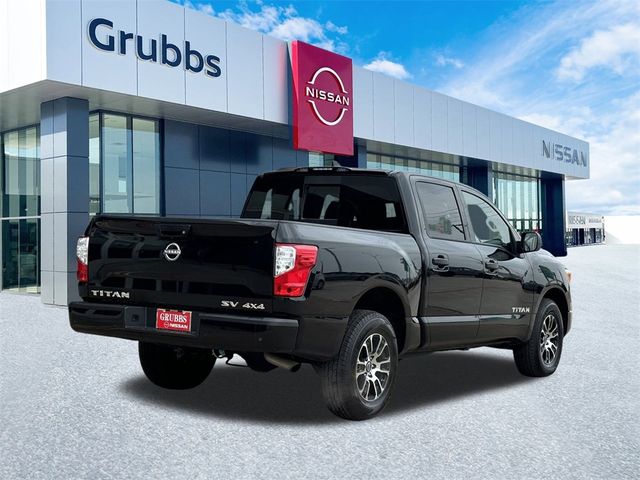 2023 Nissan Titan SV