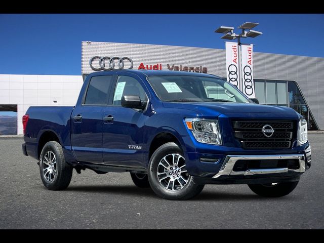 2023 Nissan Titan SV