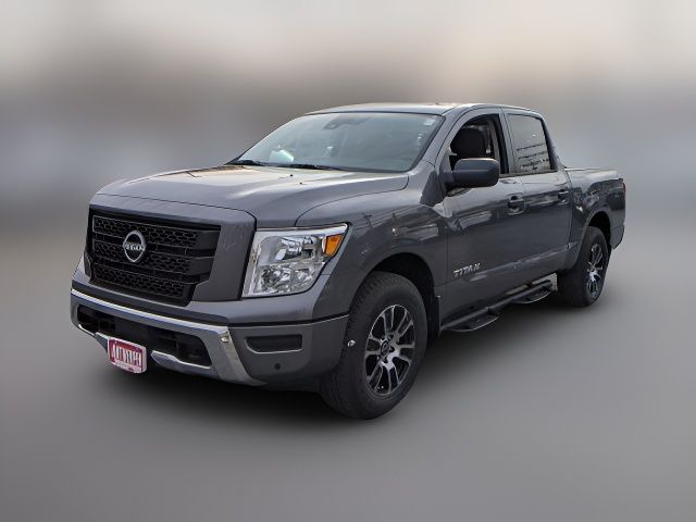 2023 Nissan Titan SV