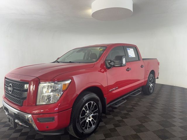 2023 Nissan Titan SV