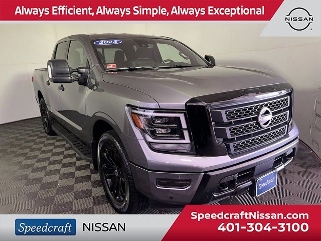 2023 Nissan Titan SV