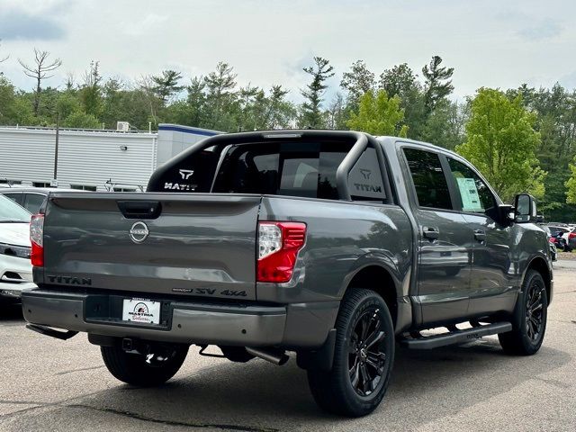 2023 Nissan Titan SV