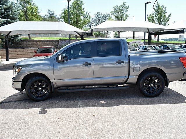 2023 Nissan Titan SV